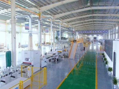 外墻保溫裝飾一體化系統(tǒng)生產(chǎn)線：高效節(jié)能、智能環(huán)保的建筑生產(chǎn)利器